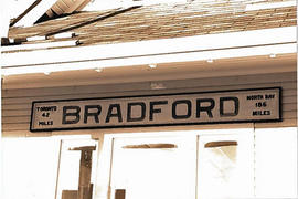 Bradford Train station sign