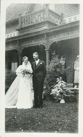 Stanley & Muriel Cairns wedding