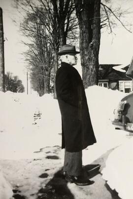 William L. Campbell 1940 - Side View