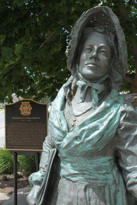 Gwillim statue and plaque
