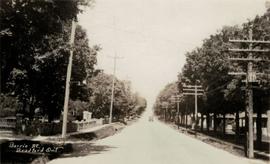 Barrie Street Postcard Image - 1930s