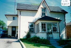 93 John Street East