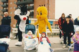 Sylvester and Tweety Bird at the Santa Claus Parade