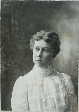 Mabel Kneeshaw